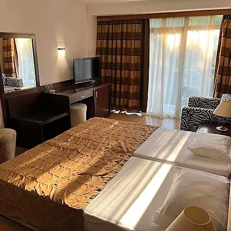 Hotel Park Perla 3*